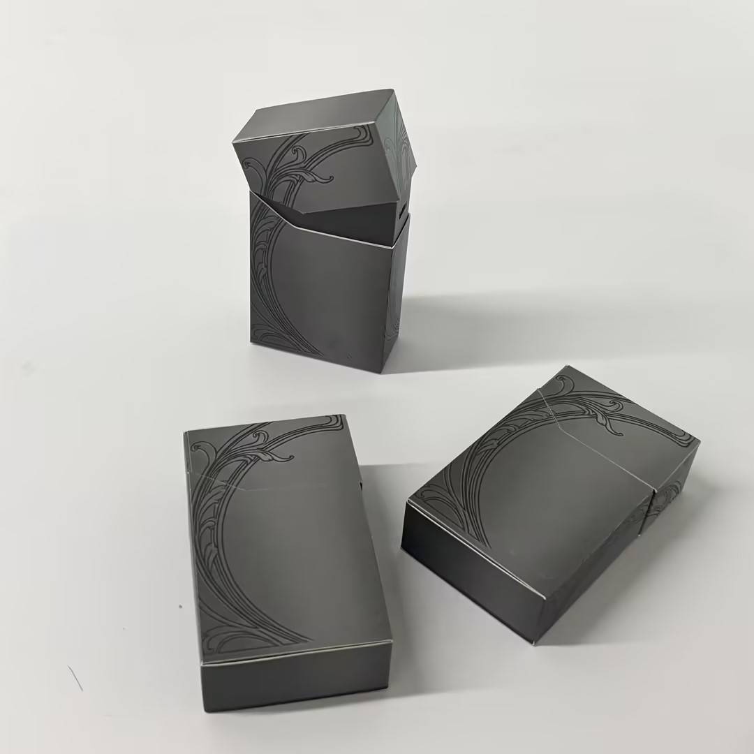 side-opening flip top cigarette box